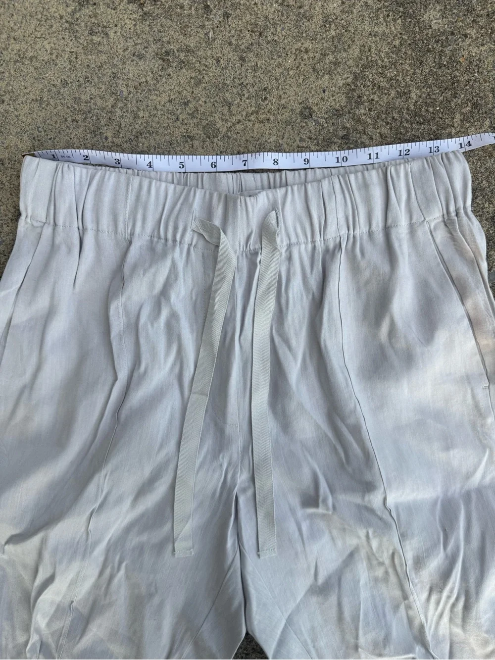 Babaton light gray